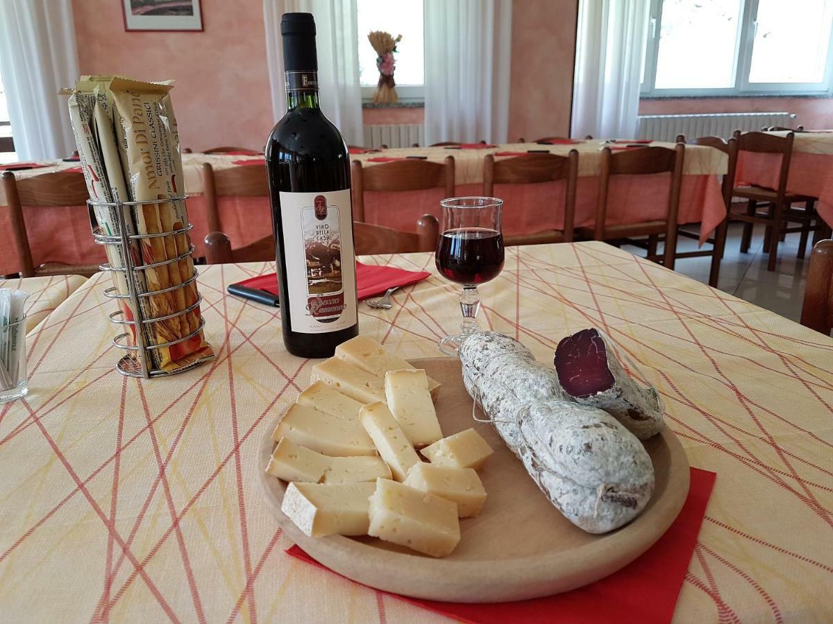 Hotel Ristorante Sasso Remenno Val Masino Екстер'єр фото